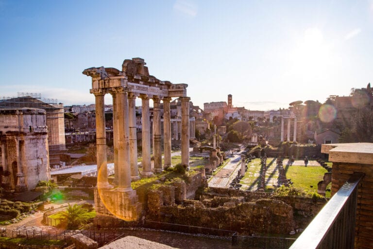 Ancient Rome Walking Tour - Roman Forum - Temple of Saturn