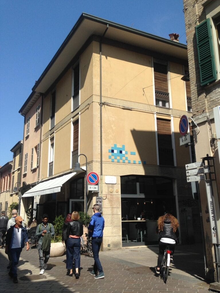 Space Invader in Rome