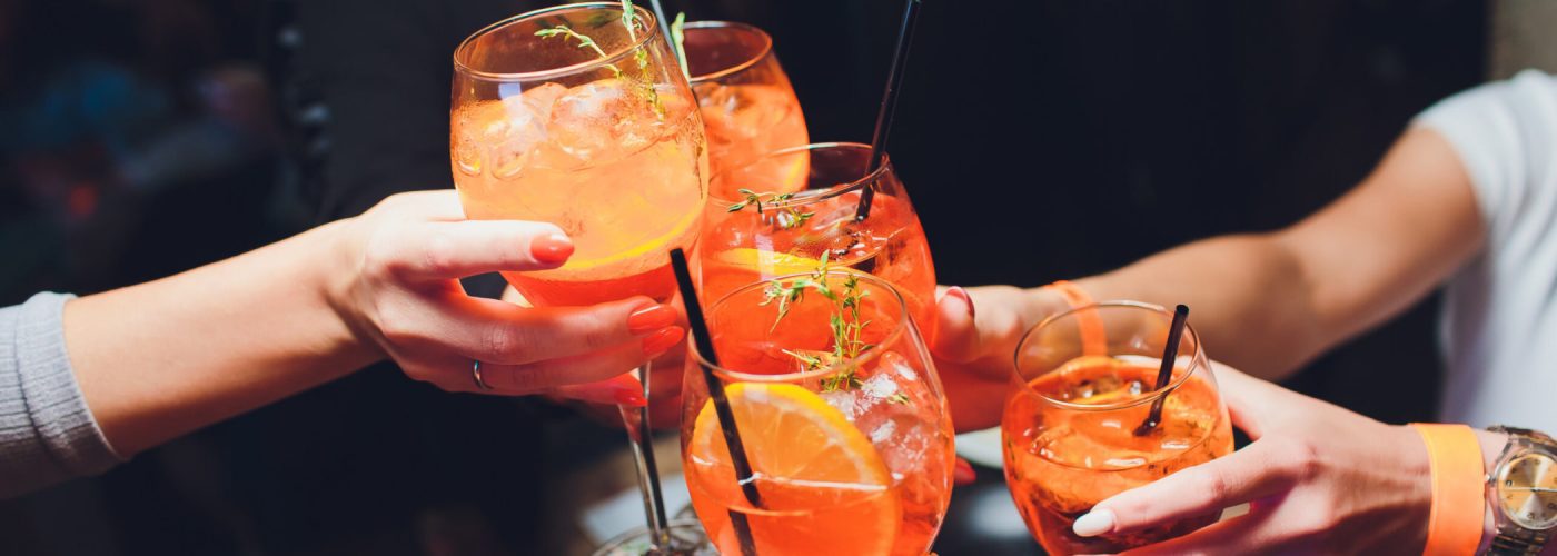 Top 5 Aperitivo Cocktails - friends cheers
